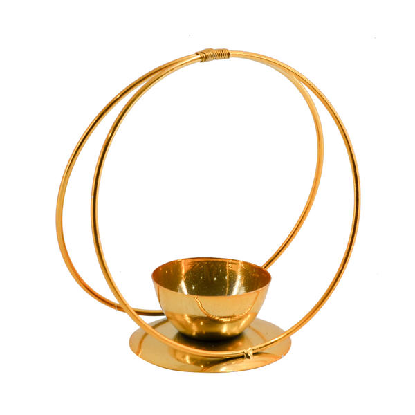 Metal candle holder, tealight holder,  Golden finish.  Modern concise design AL267