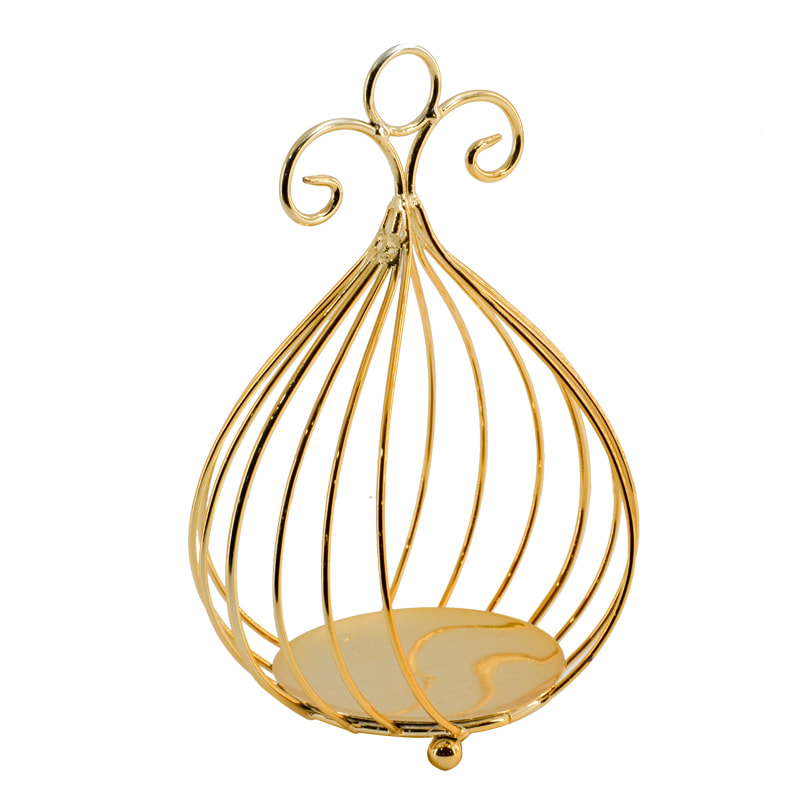 Metal candle holder, Golden finish.  Modern concise design AL271