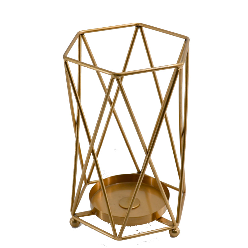 Metal candle holder, Golden finish.  Modern concise design AL273
