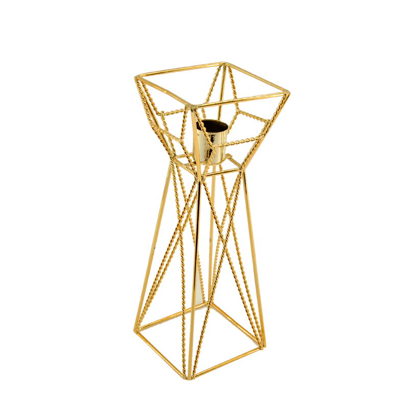 Metal candle holder,  Golden finish.  Modern concise design H002